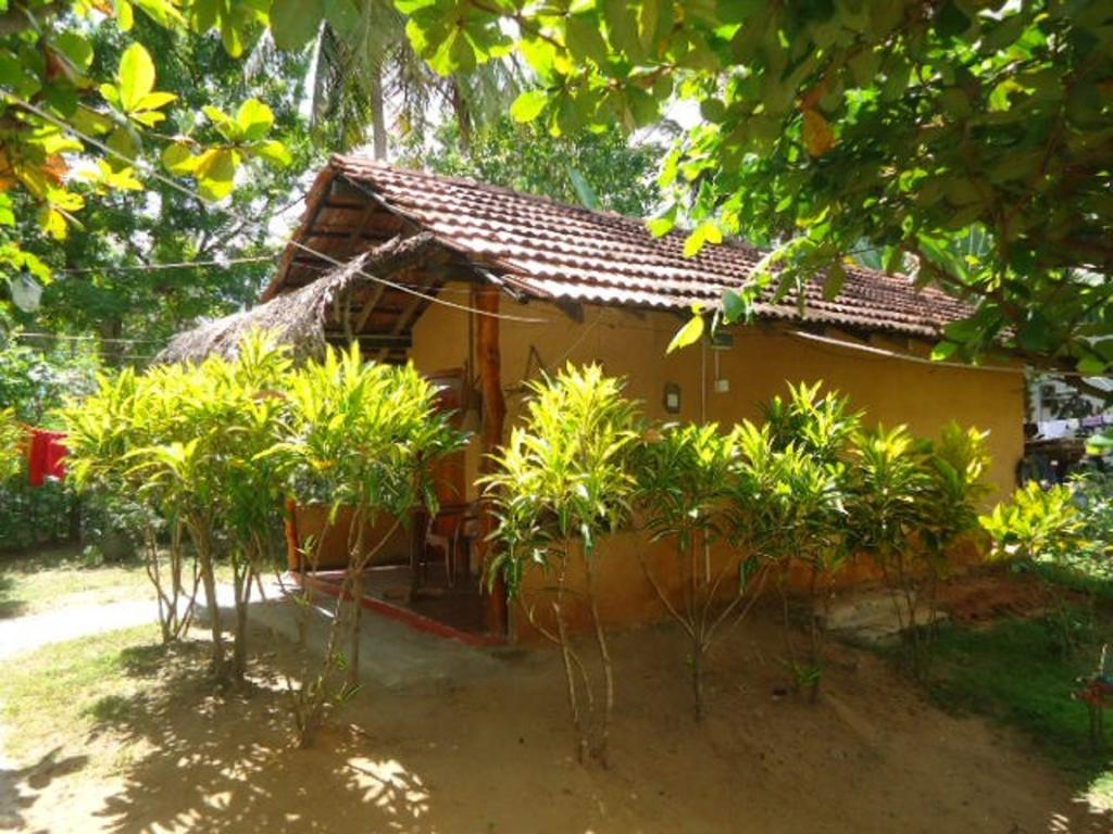 Natural Cabanas Kanattegoda Rum bild